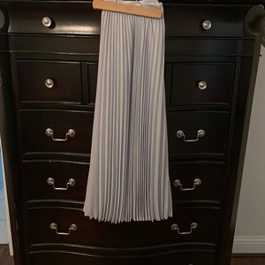 Kate spade size 8 light tulle silver skirt. High waist